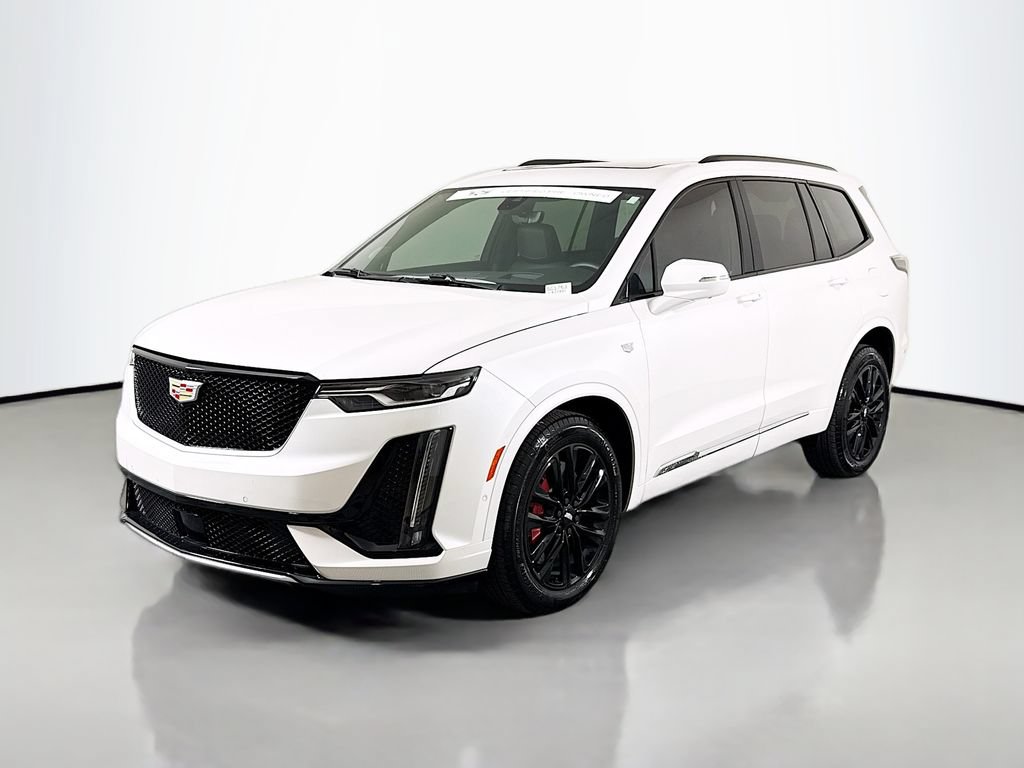 Certified 2025 Cadillac XT6 Sport w/ Technology Package AWD/4WD image 3