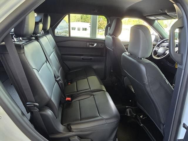 New 2025 Ford Explorer 4WD Police Interceptor image 12