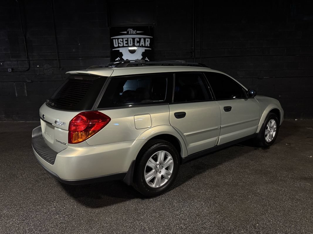 Used 2005 Subaru Outback 2.5i AWD/4WD image 5
