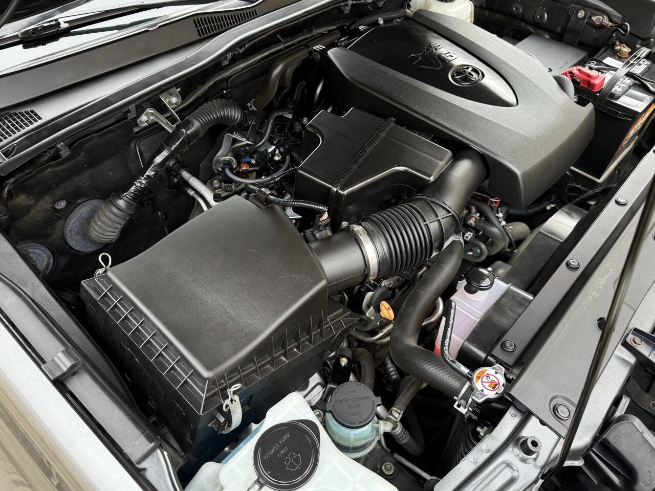 Used 2020 Toyota Tacoma TRD Off-Road w/ Blackout Package image 29