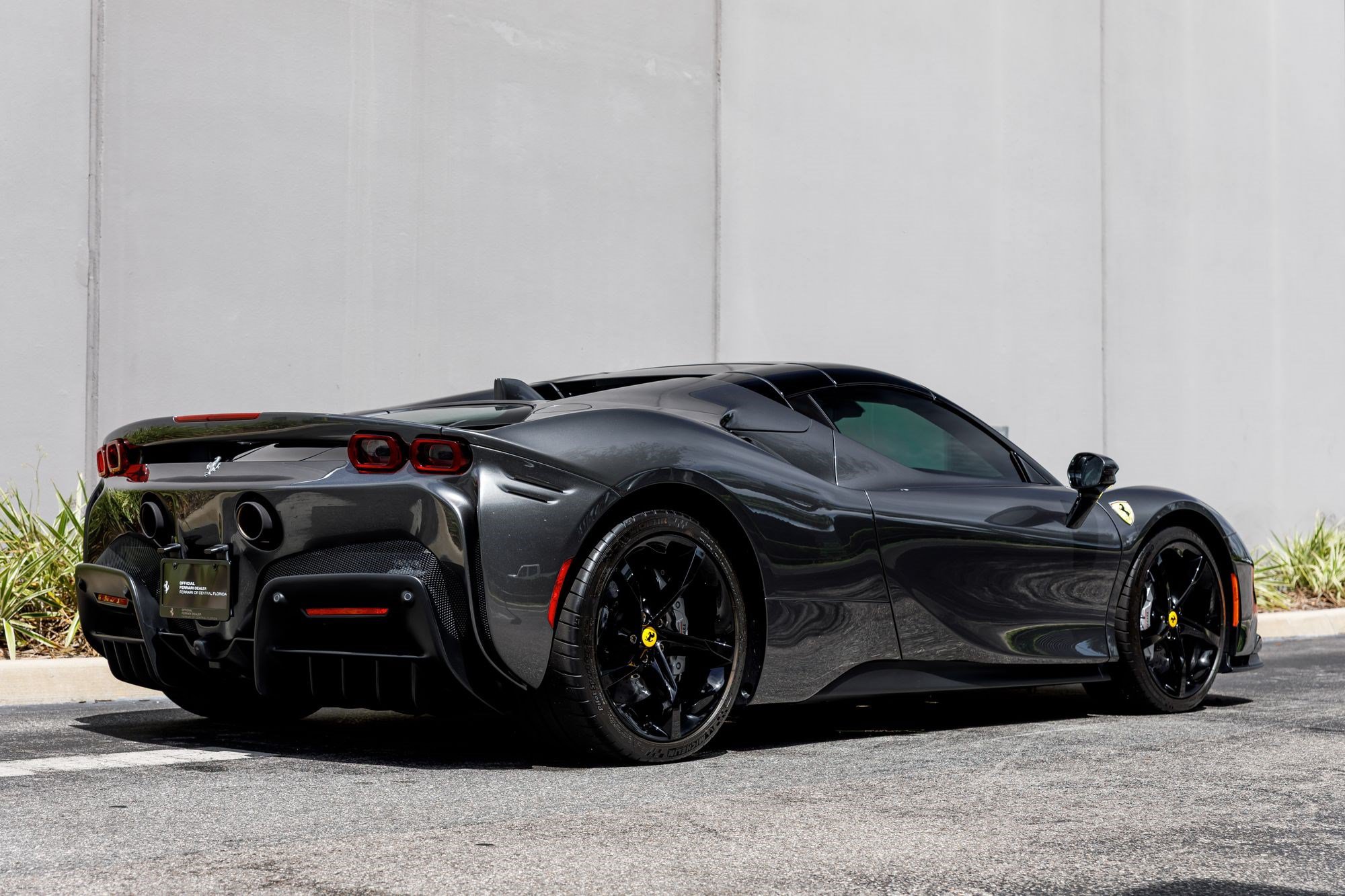 Used 2024 Ferrari SF90 Spider AWD/4WD image 35