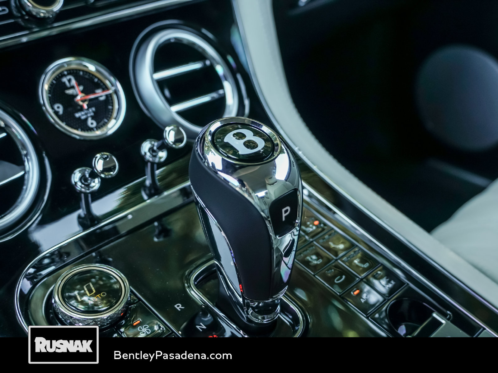 New 2027 Bentley Continental GTC AWD/4WD image 14