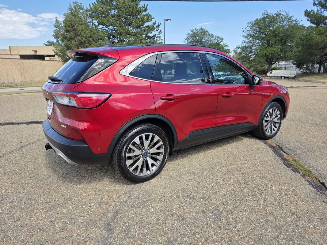 Used 2020 Ford Escape Titanium AWD/4WD image 8