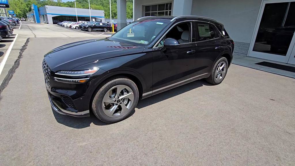 Used 2026 Genesis GV70 2.5T Advanced AWD/4WD image 2