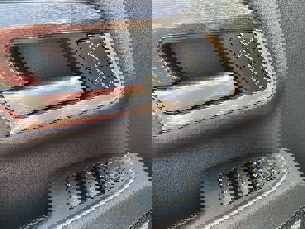 New 2025 Chevrolet Silverado 2500 LTZ w/ LTZ Convenience Package image 10