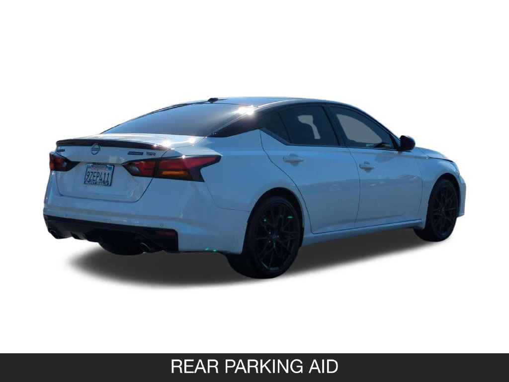 Used 2026 Nissan Altima 2.5 SR w/ SR Midnight Edition Package FWD image 9