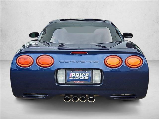 Used 2000 Chevrolet Corvette Coupe w/ Roof Pkg RWD image 7