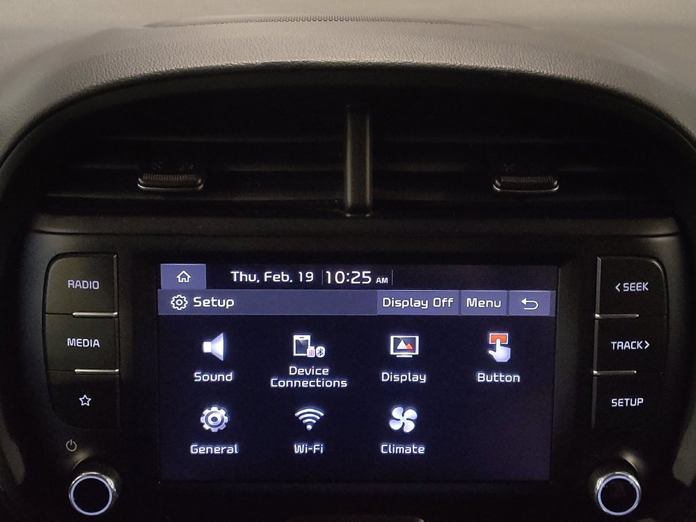 Used 2025 Kia Soul LX w/ LX Technology Package image 25