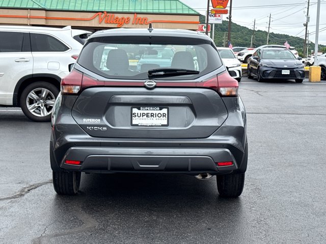 Certified 2023 Nissan Kicks S FWD image 4