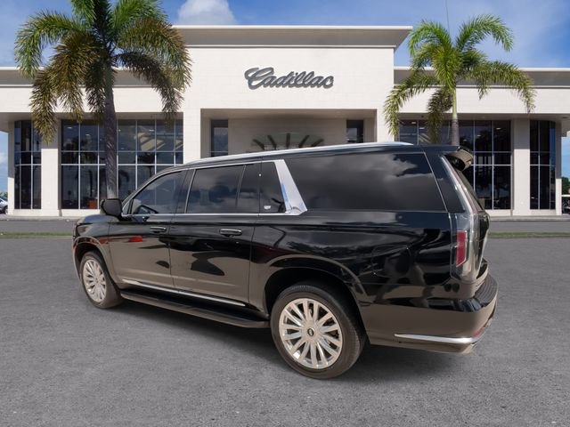 Certified 2023 Cadillac Escalade ESV Luxury RWD image 10