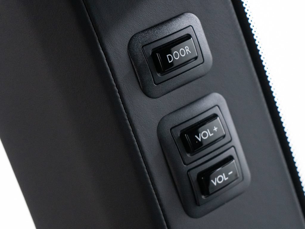 New 2027 Rolls-Royce Cullinan Black Badge AWD/4WD image 38