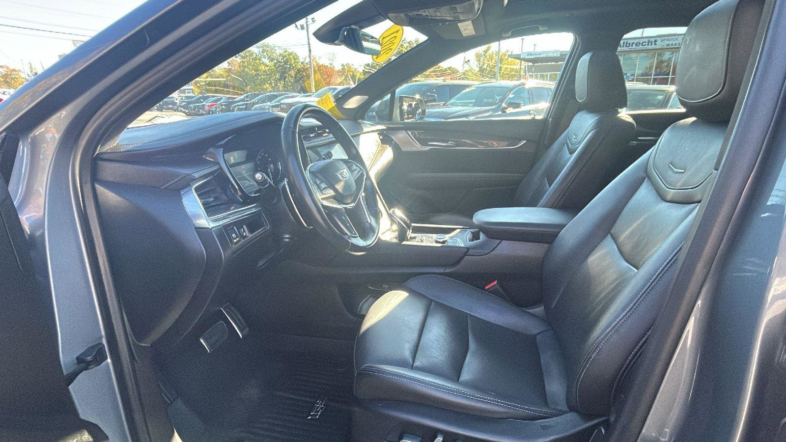 Used 2021 Cadillac XT5 Sportv w/ LPO, Floor Liner Package image 26