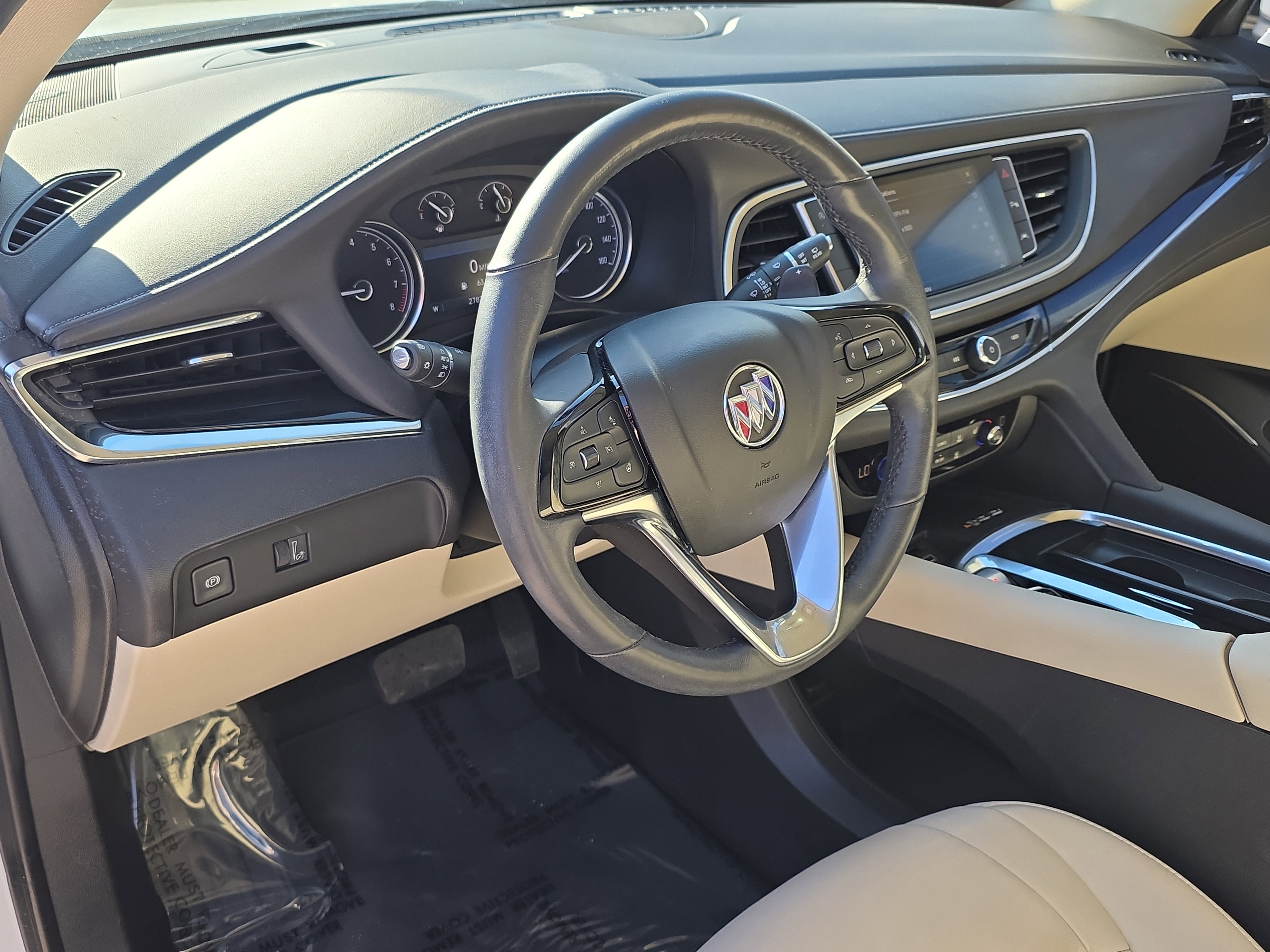 Used 2023 Buick Enclave Essence image 21