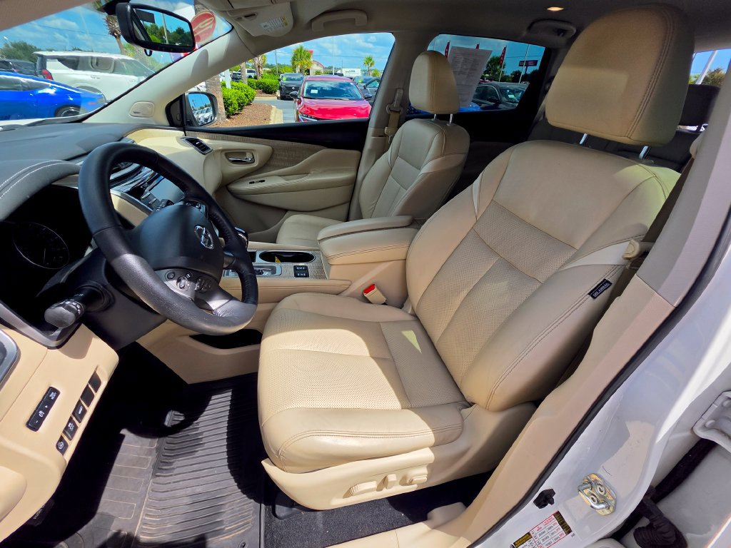 Used 2019 Nissan Murano SL FWD image 16