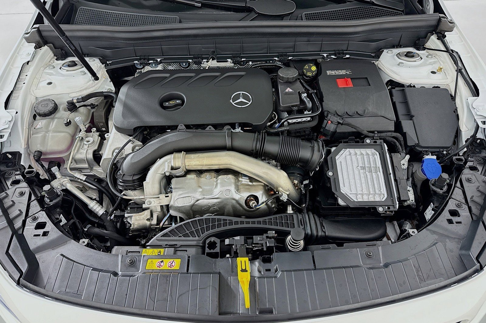 New 2026 Mercedes-Benz GLB 250 image 10