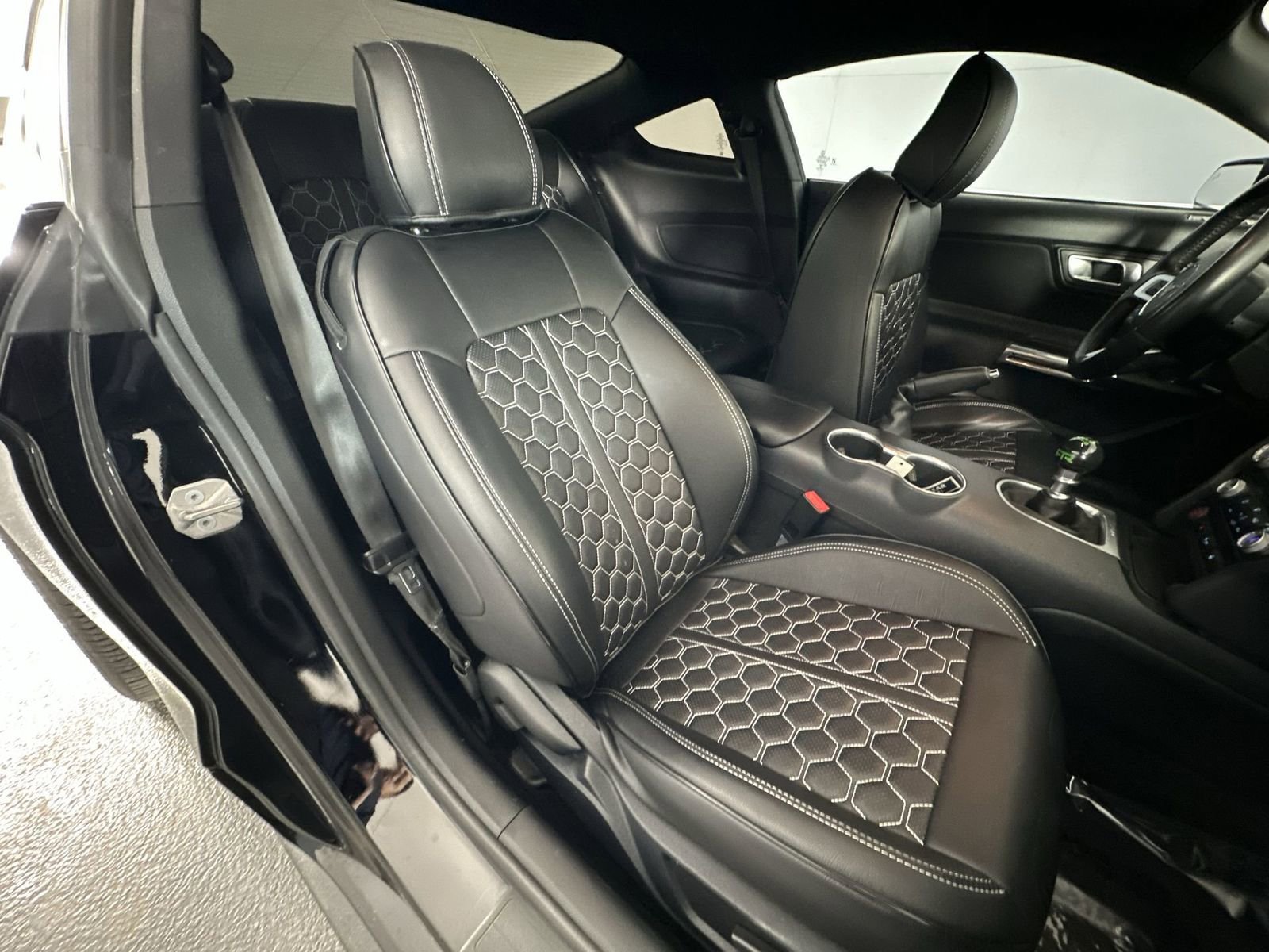 Used 2021 Ford Mustang GT image 30