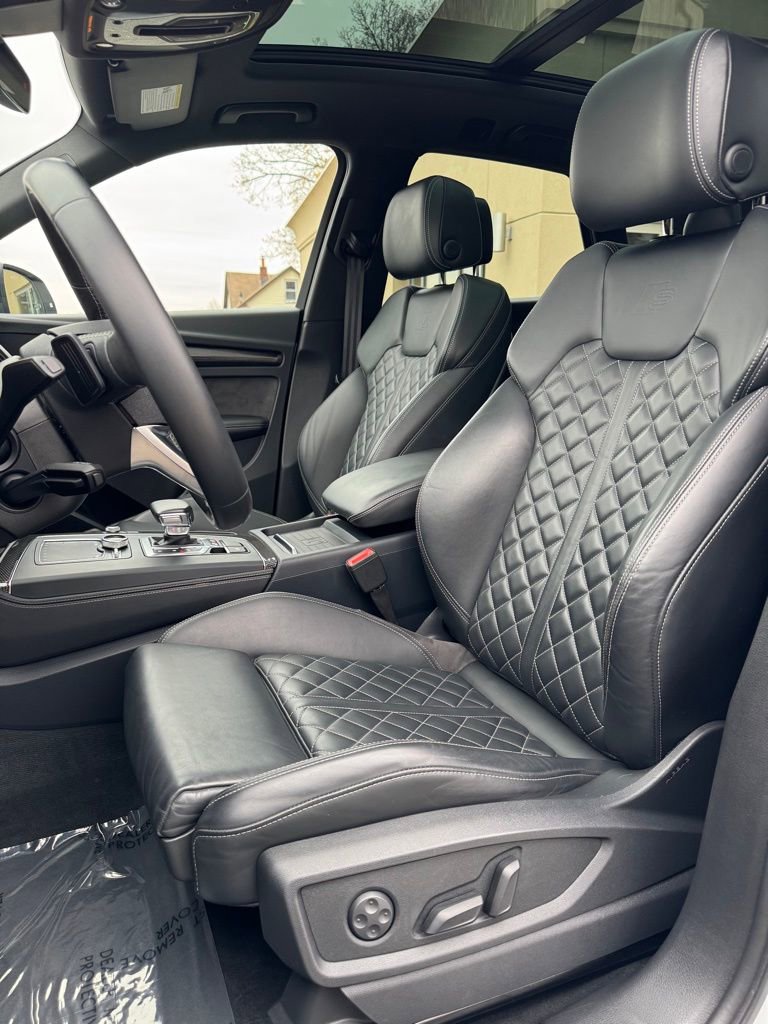 Used 2019 Audi SQ5 Prestige image 11