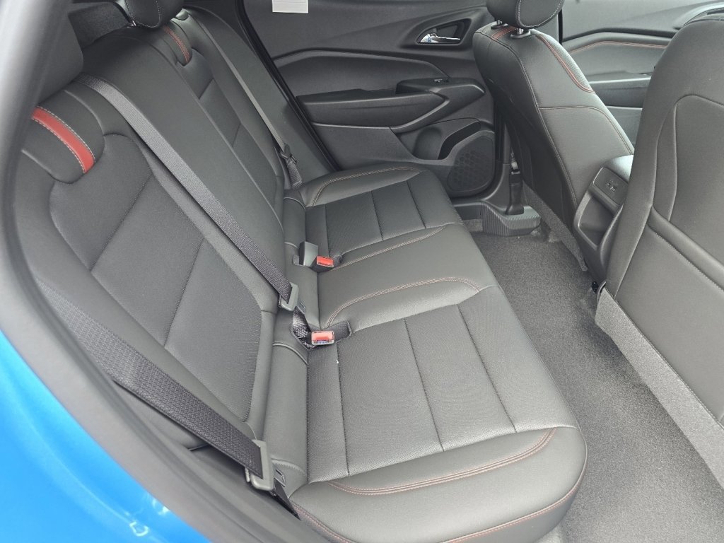 New 2026 Chevrolet Trax RS w/ Sunroof Package image 13