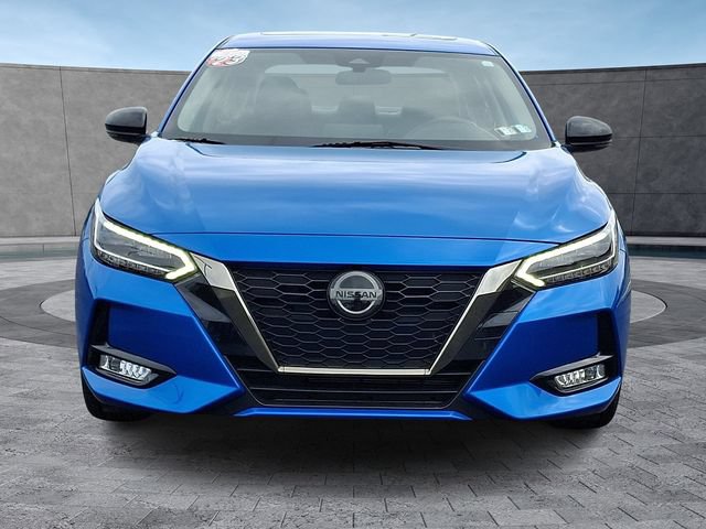 Used 2023 Nissan Sentra SR w/ SR Premium Package FWD image 3