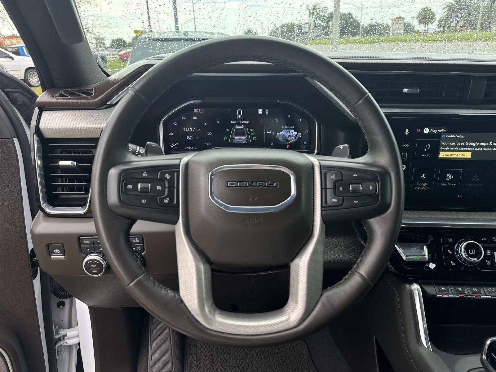 Used 2024 GMC Sierra 1500 Denali w/ Denali Reserve Package AWD/4WD image 13