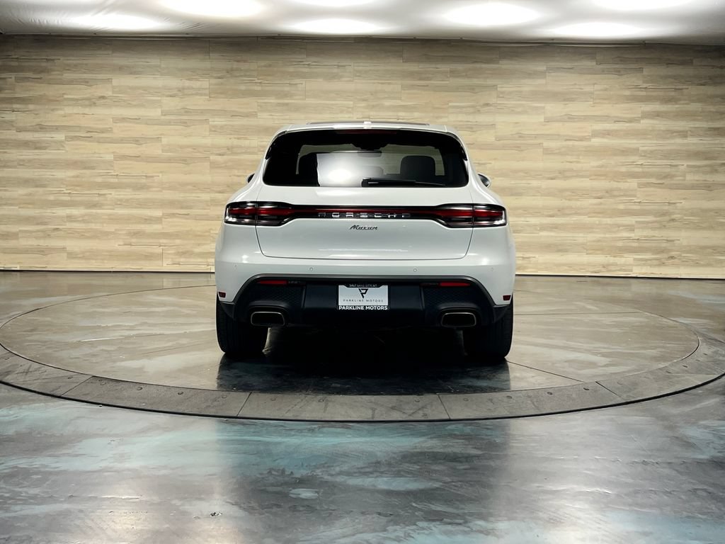 Used 2023 Porsche Macan AWD/4WD image 19