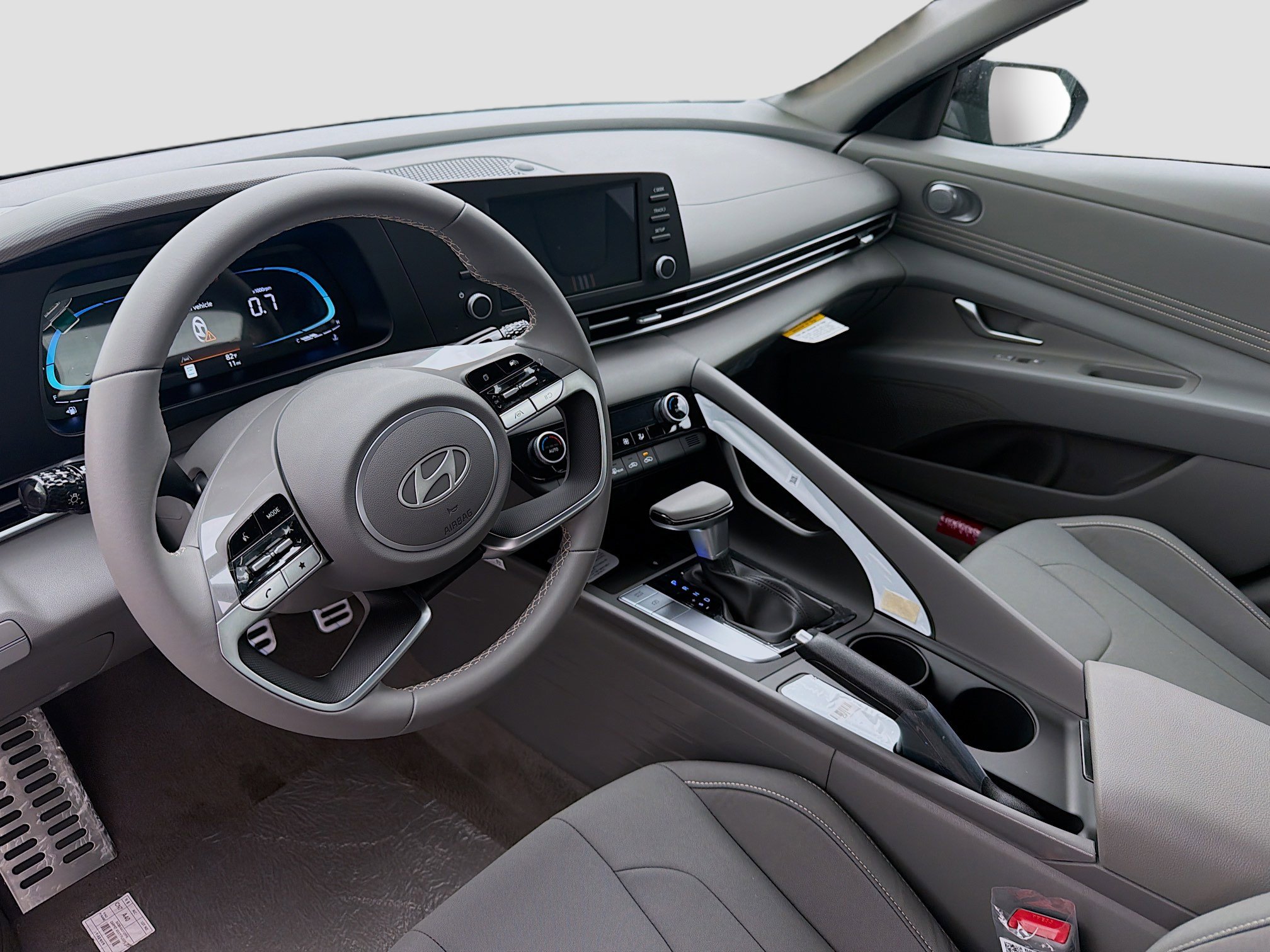 New 2026 Hyundai Elantra Sport FWD image 7