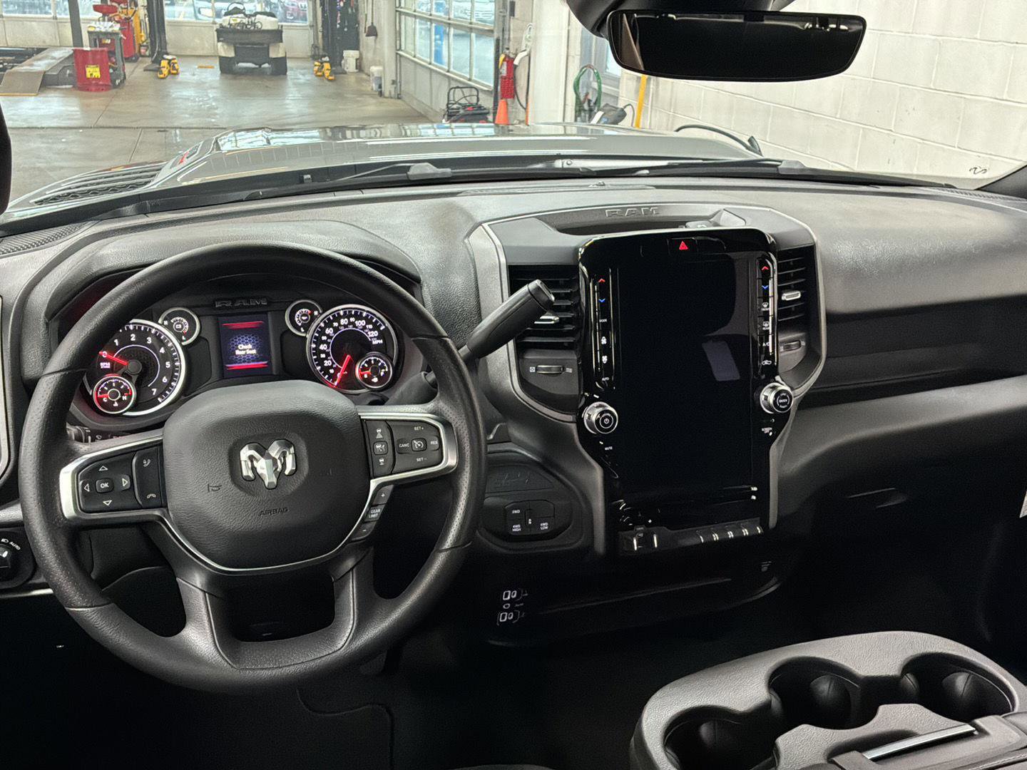 New 2026 RAM 2500 Tradesman AWD/4WD image 8
