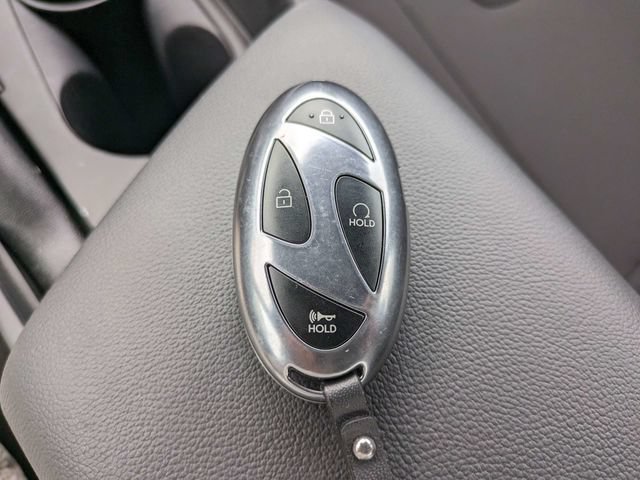 Used 2025 Hyundai Elantra Sport FWD image 25