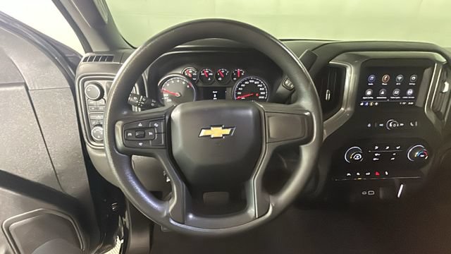 Used 2022 Chevrolet Silverado 1500 Custom AWD/4WD image 14