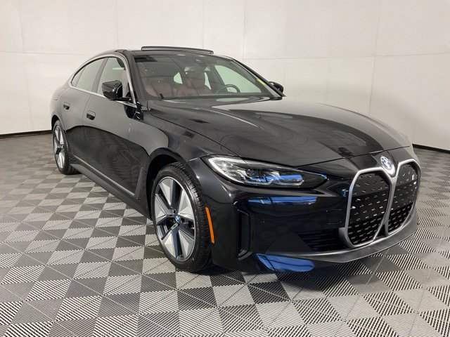 Certified 2024 BMW i4 eDrive35 w/ Premium Package RWD image 3
