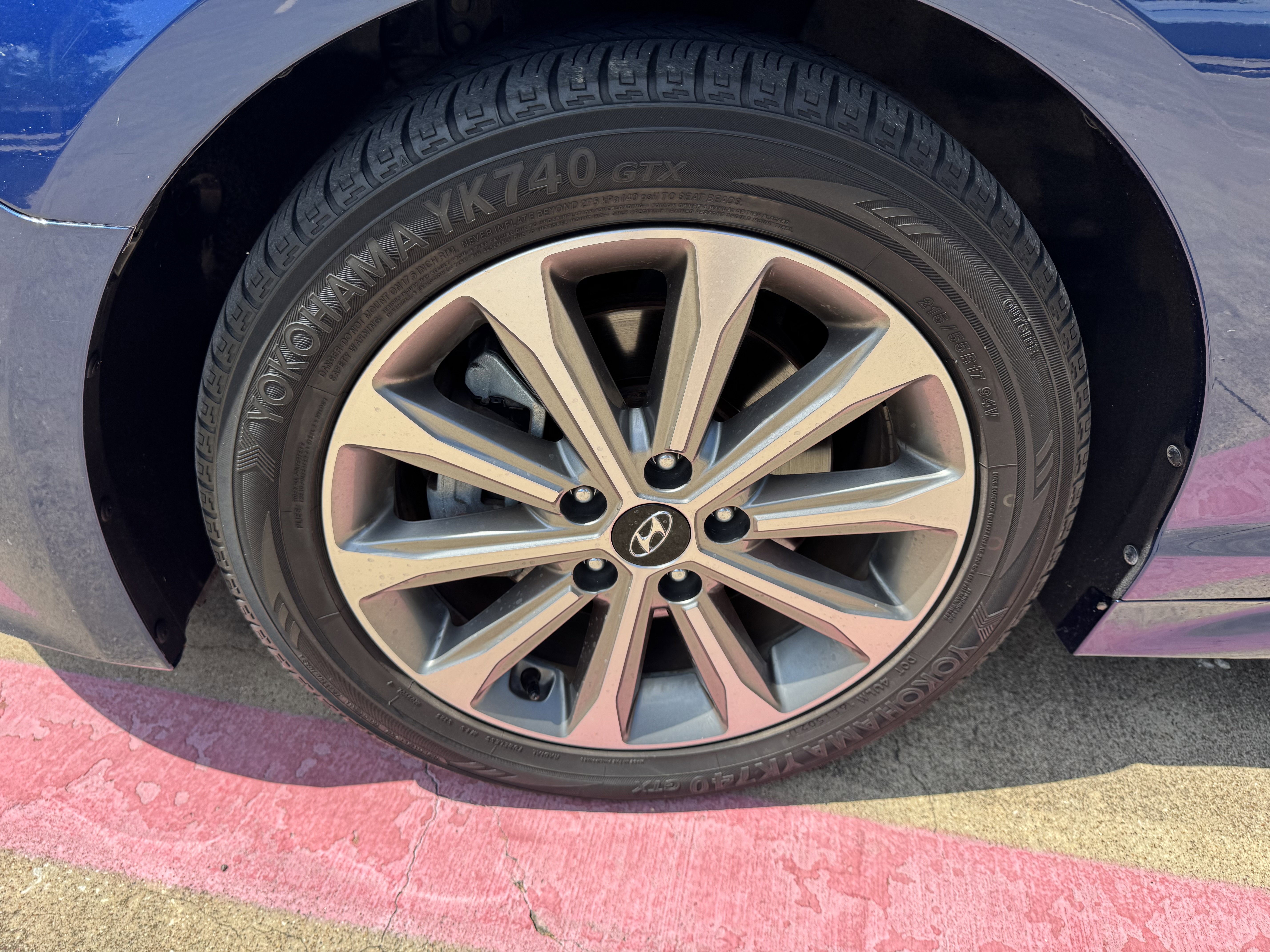Used 2016 Hyundai Sonata Limited w/ Option Group 04 FWD image 11