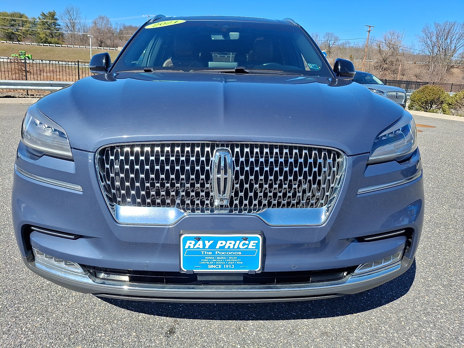 Used 2021 Lincoln Aviator Reserve w/ Equipment Group 201A AWD/4WD image 2
