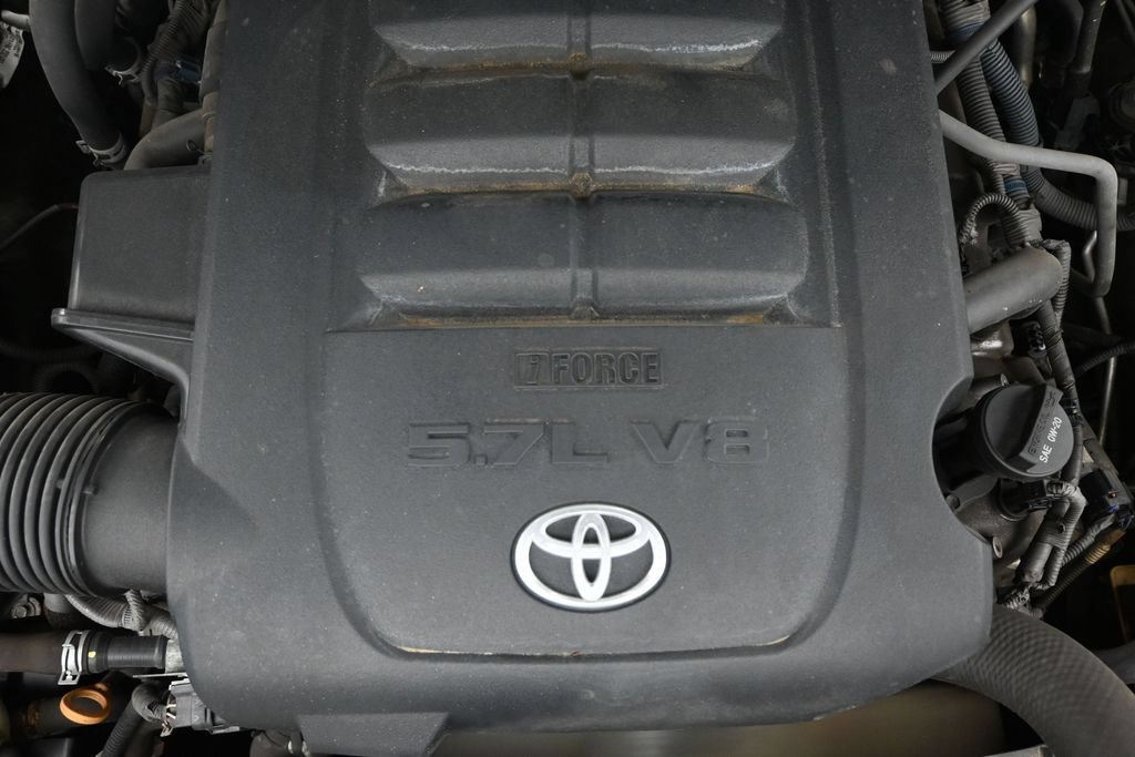 Used 2017 Toyota Sequoia Platinum AWD/4WD image 59