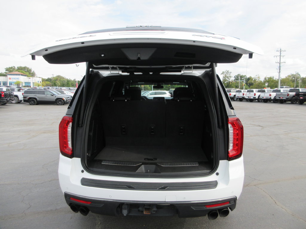 Used 2021 GMC Yukon AT4 w/ AT4 Premium Plus Package AWD/4WD image 8