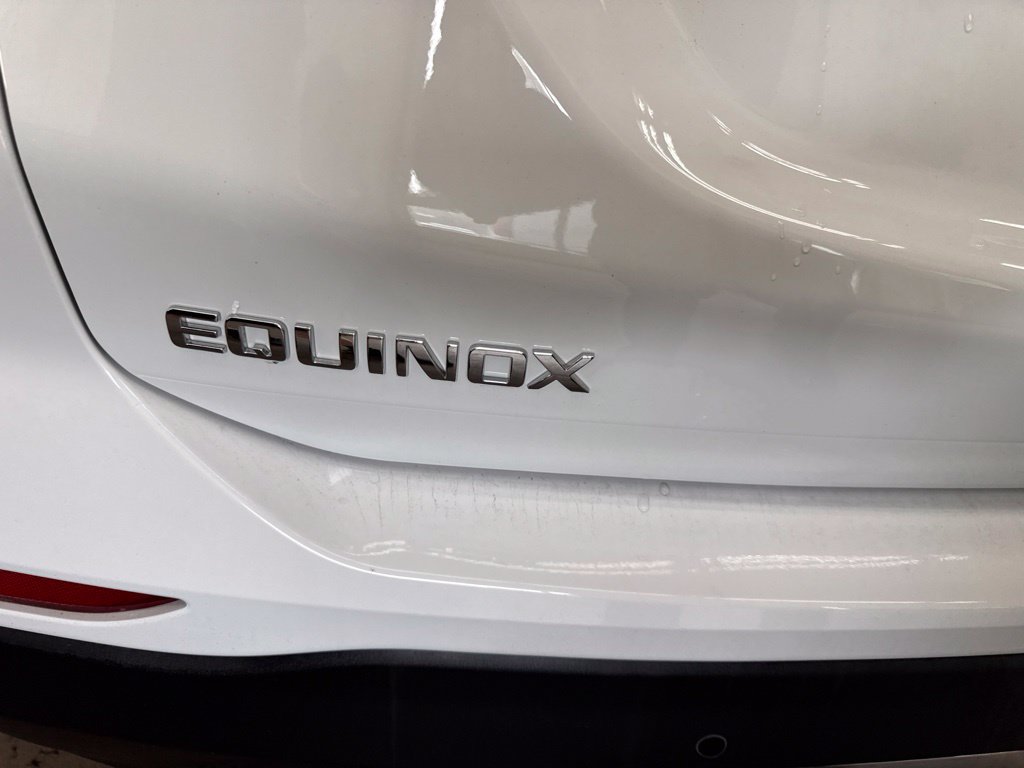 Used 2024 Chevrolet Equinox LT AWD/4WD image 16