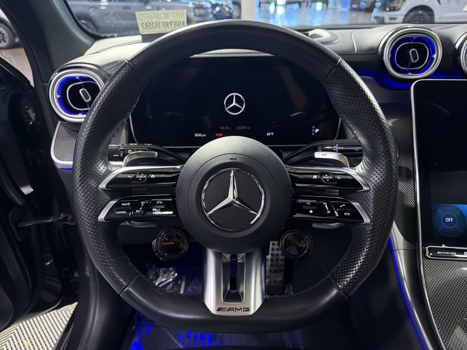 Used 2024 Mercedes-Benz GLC 43 AMG 4MATIC image 25