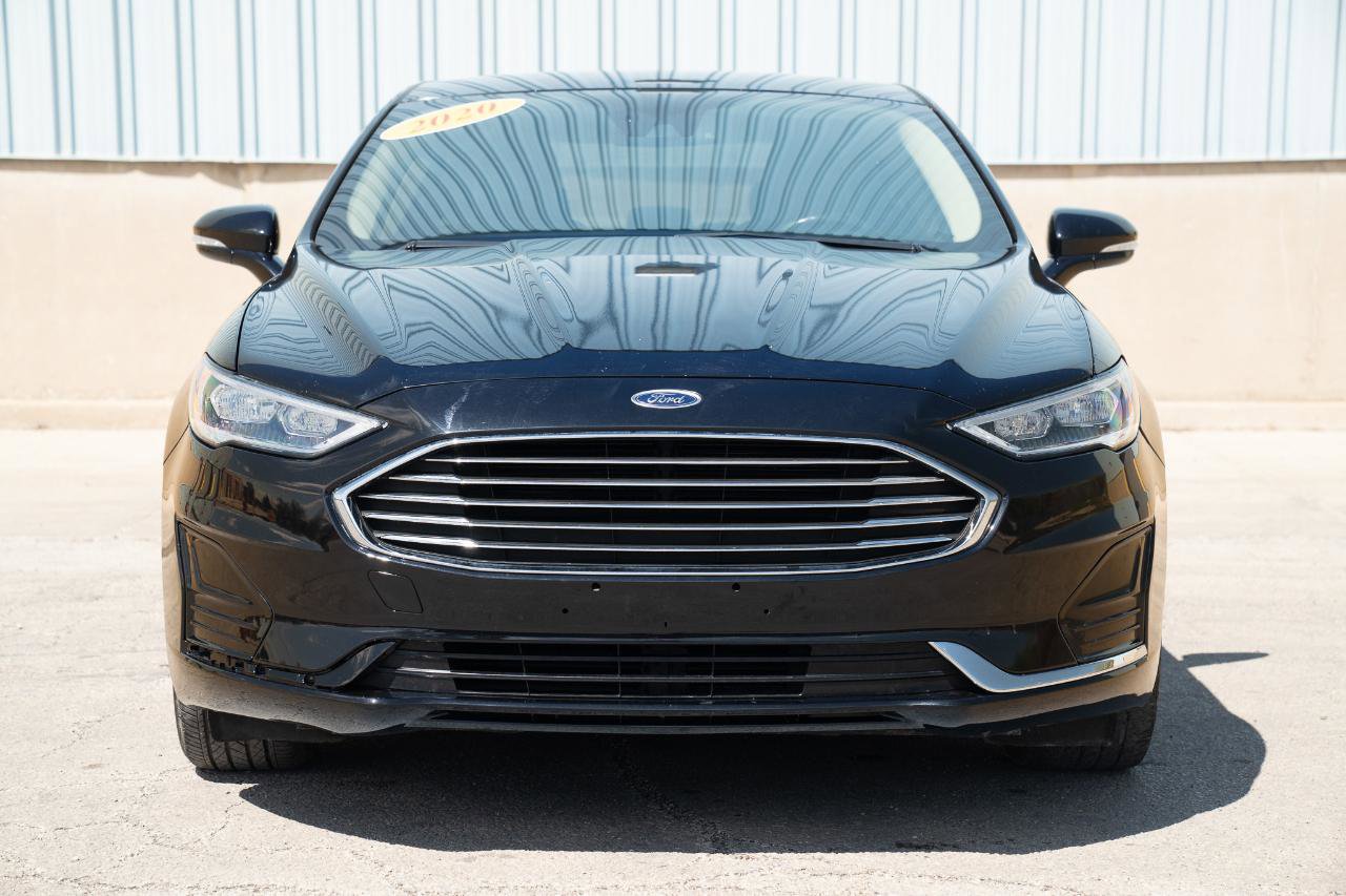 Used 2020 Ford Fusion SEL FWD image 3