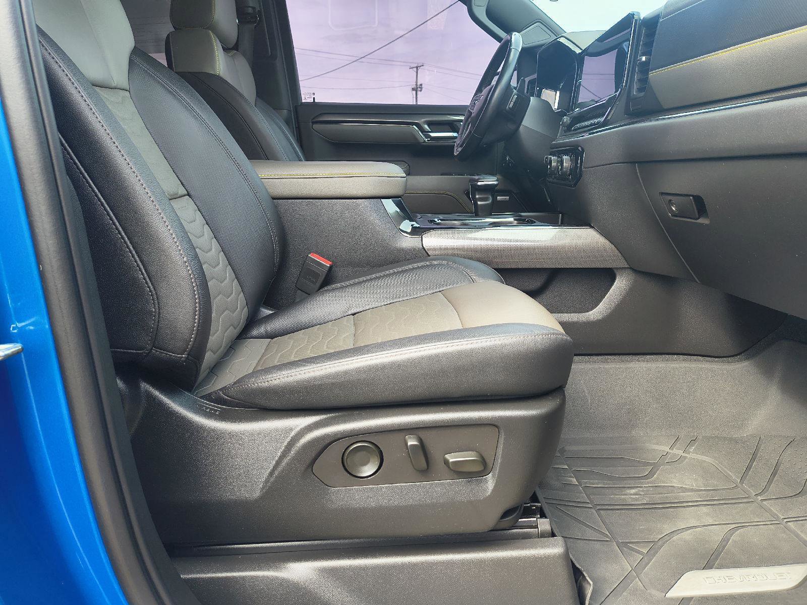 Used 2022 Chevrolet Silverado 1500 ZR2 image 34