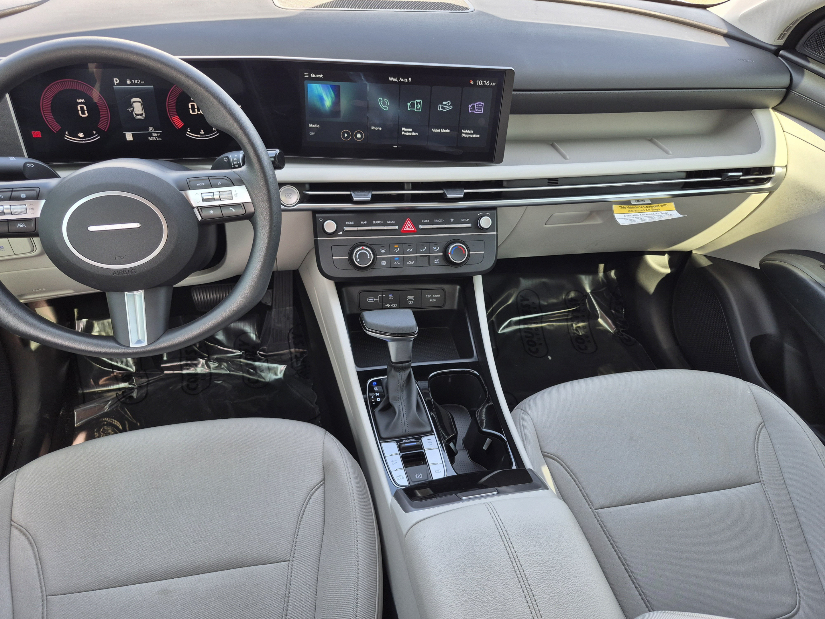 Certified 2026 Hyundai Tucson SE FWD image 13