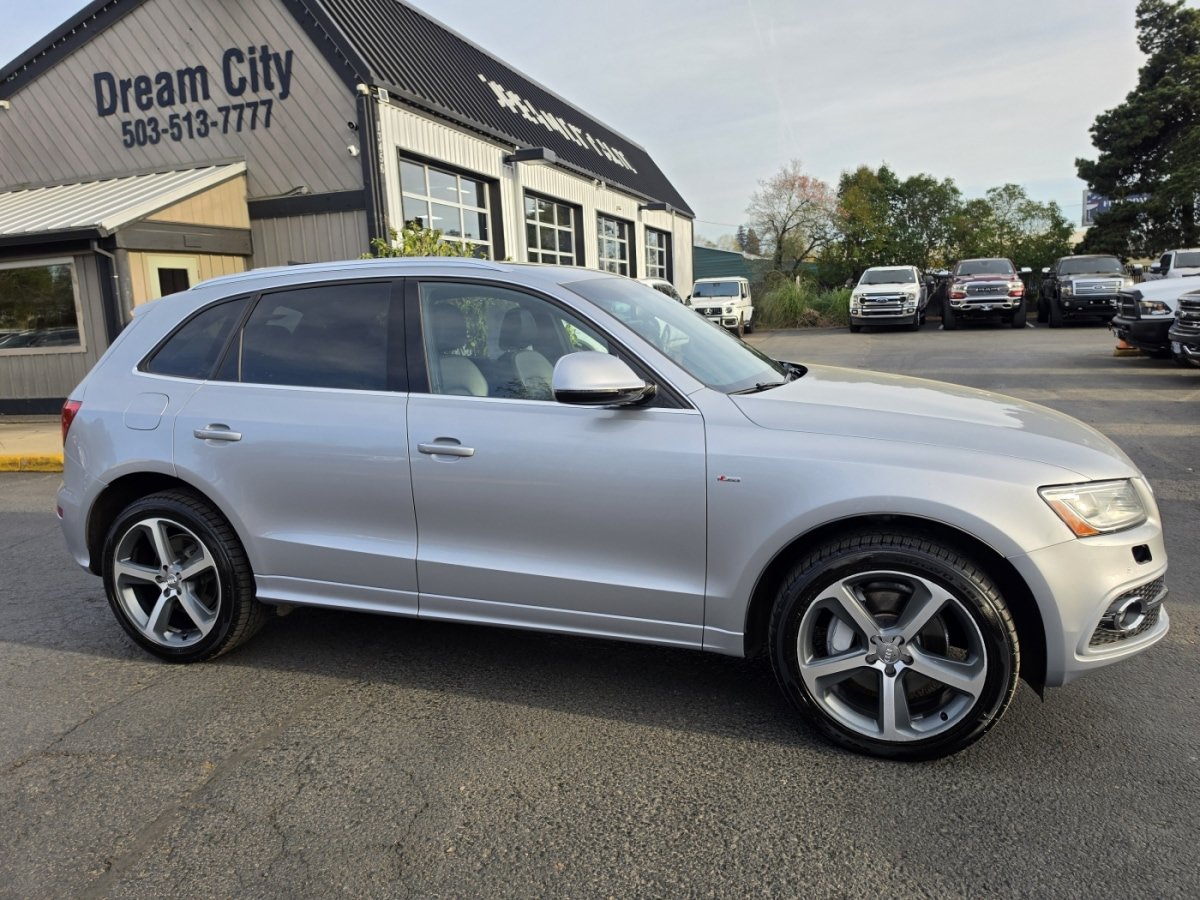 Used 2015 Audi Q5 3.0T Premium Plus w/ Technology Package AWD/4WD image 3