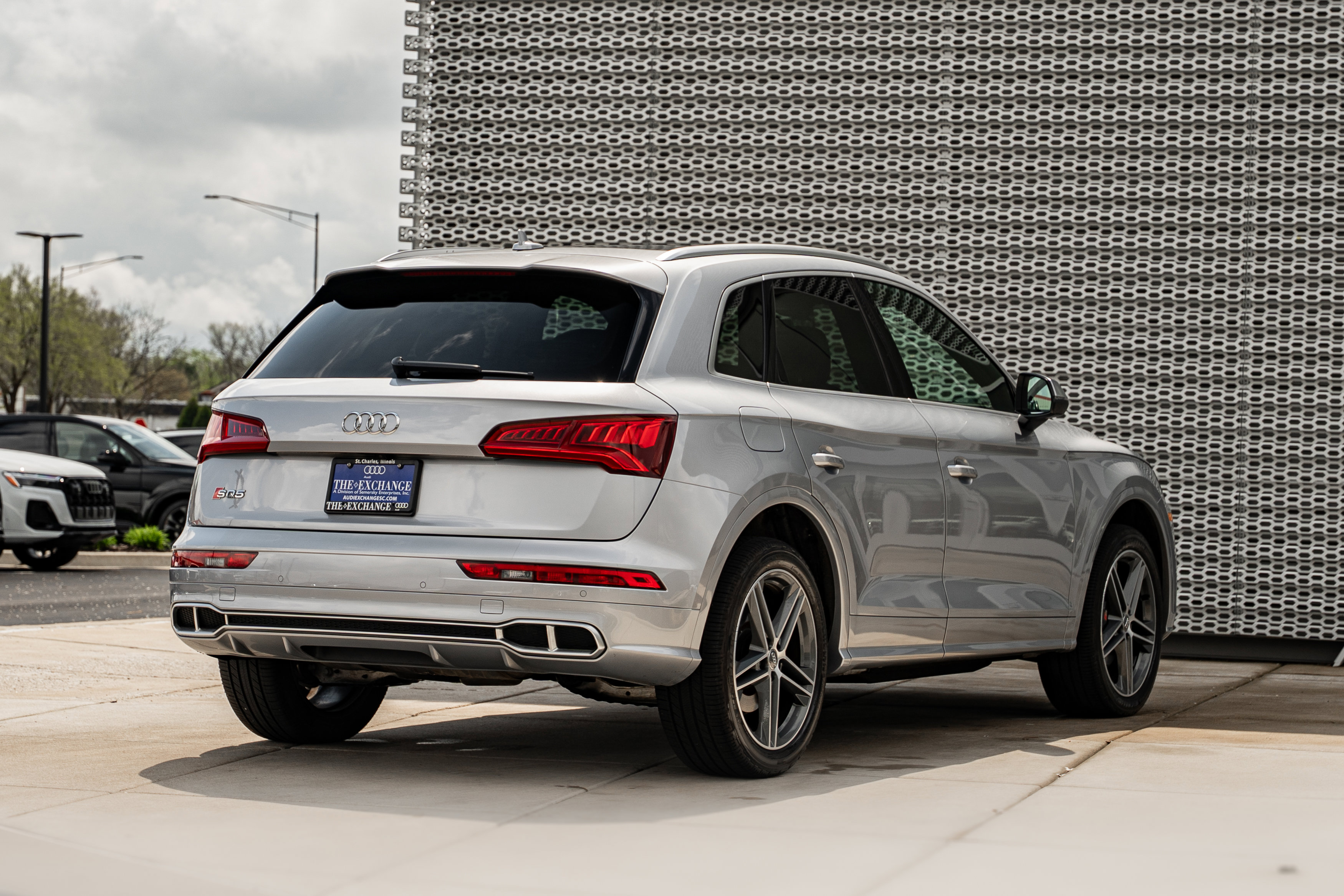 Used 2019 Audi SQ5 Premium Plus image 4