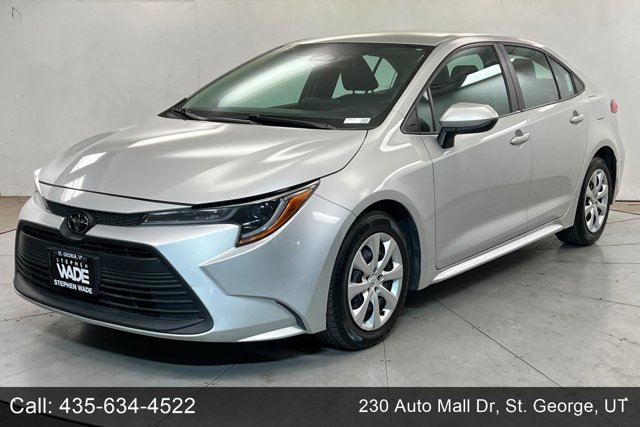 Used 2024 Toyota Corolla LE FWD image 1