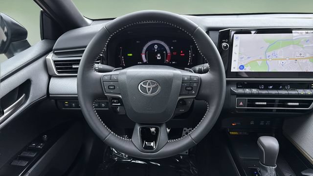 Used 2026 Toyota Camry SE w/ Multimedia Upgrade Package FWD image 12