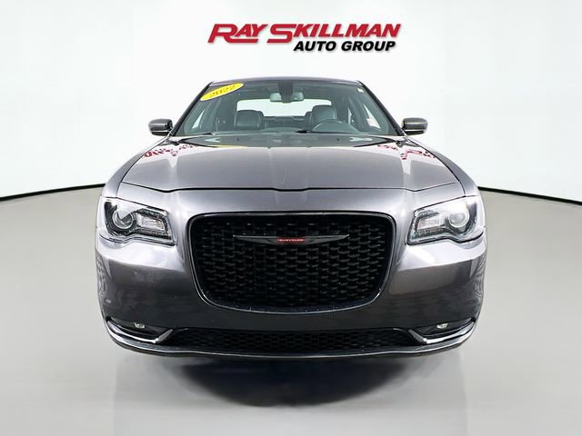 Used 2022 Chrysler 300 S image 2