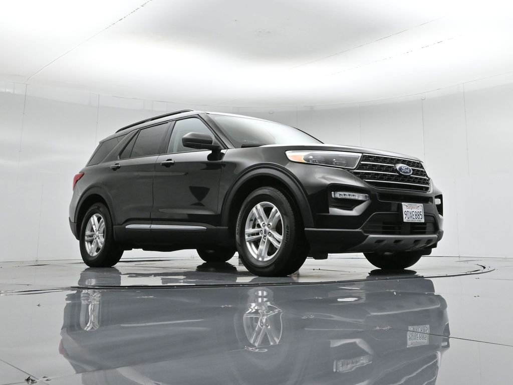 Used 2022 Ford Explorer XLT w/ Equipment Group 202A image 51