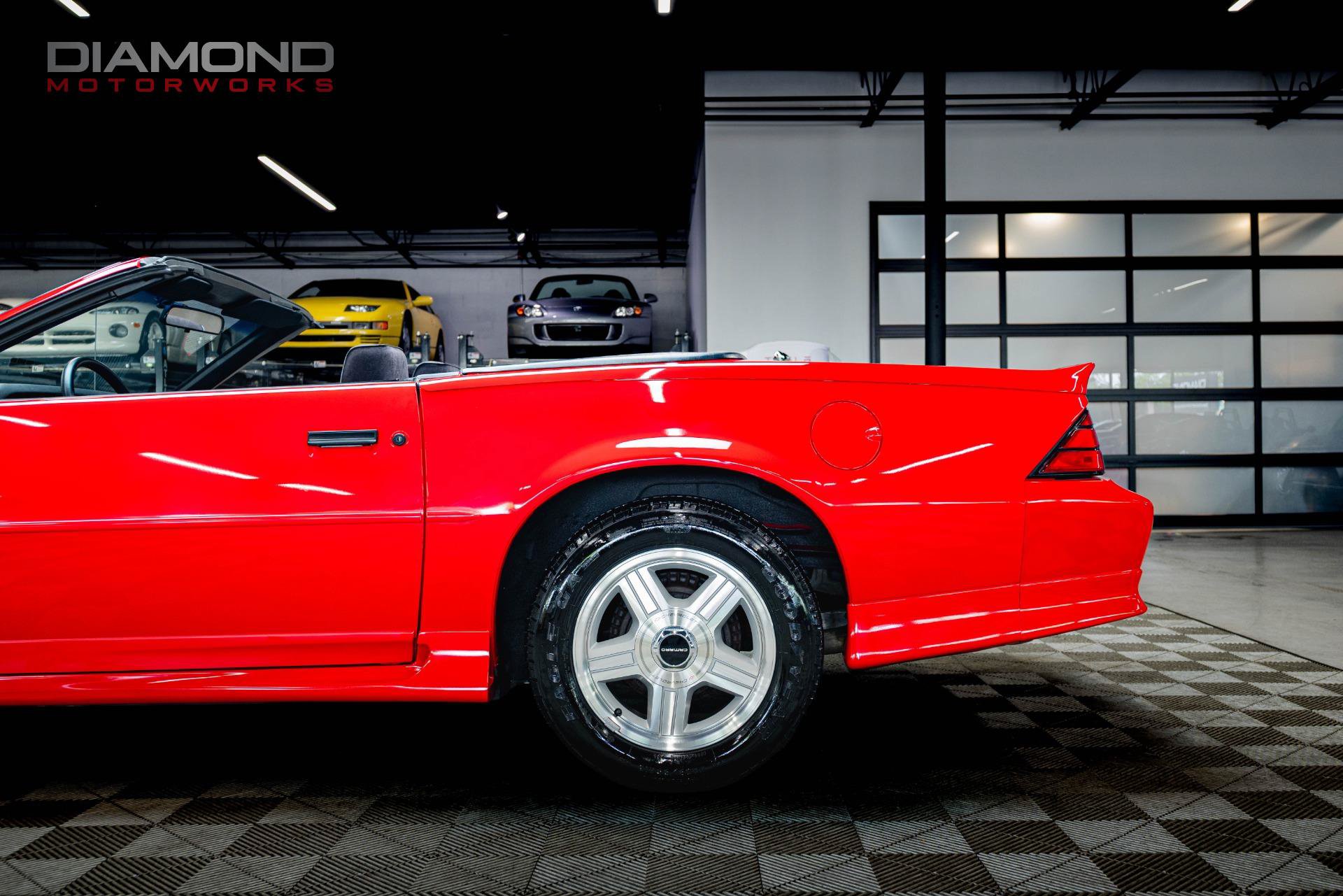 Used 1992 Chevrolet Camaro RS RWD image 14