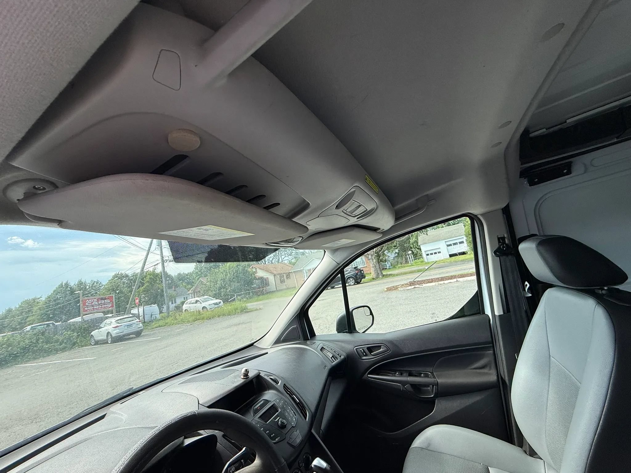 Used 2015 Ford Transit Connect XL FWD image 42