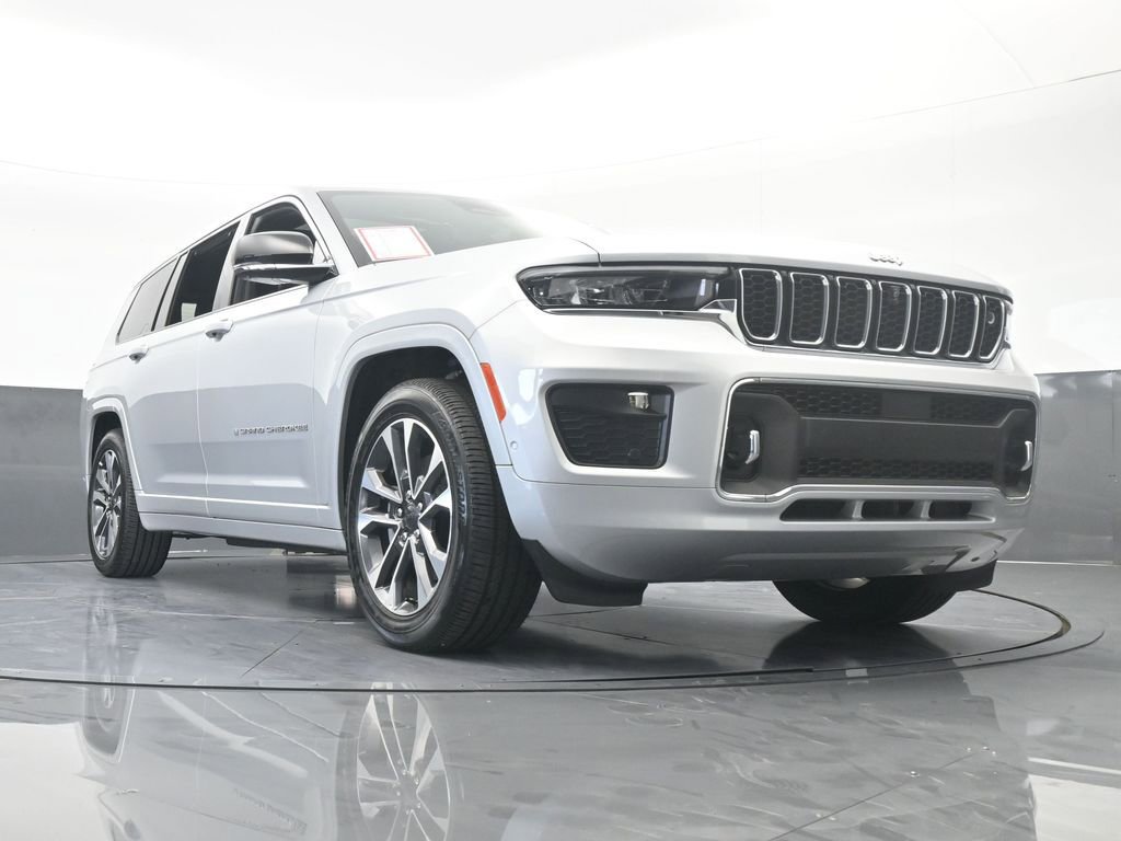 Used 2024 Jeep Grand Cherokee L Overland w/ Advanced Protech Group III image 75