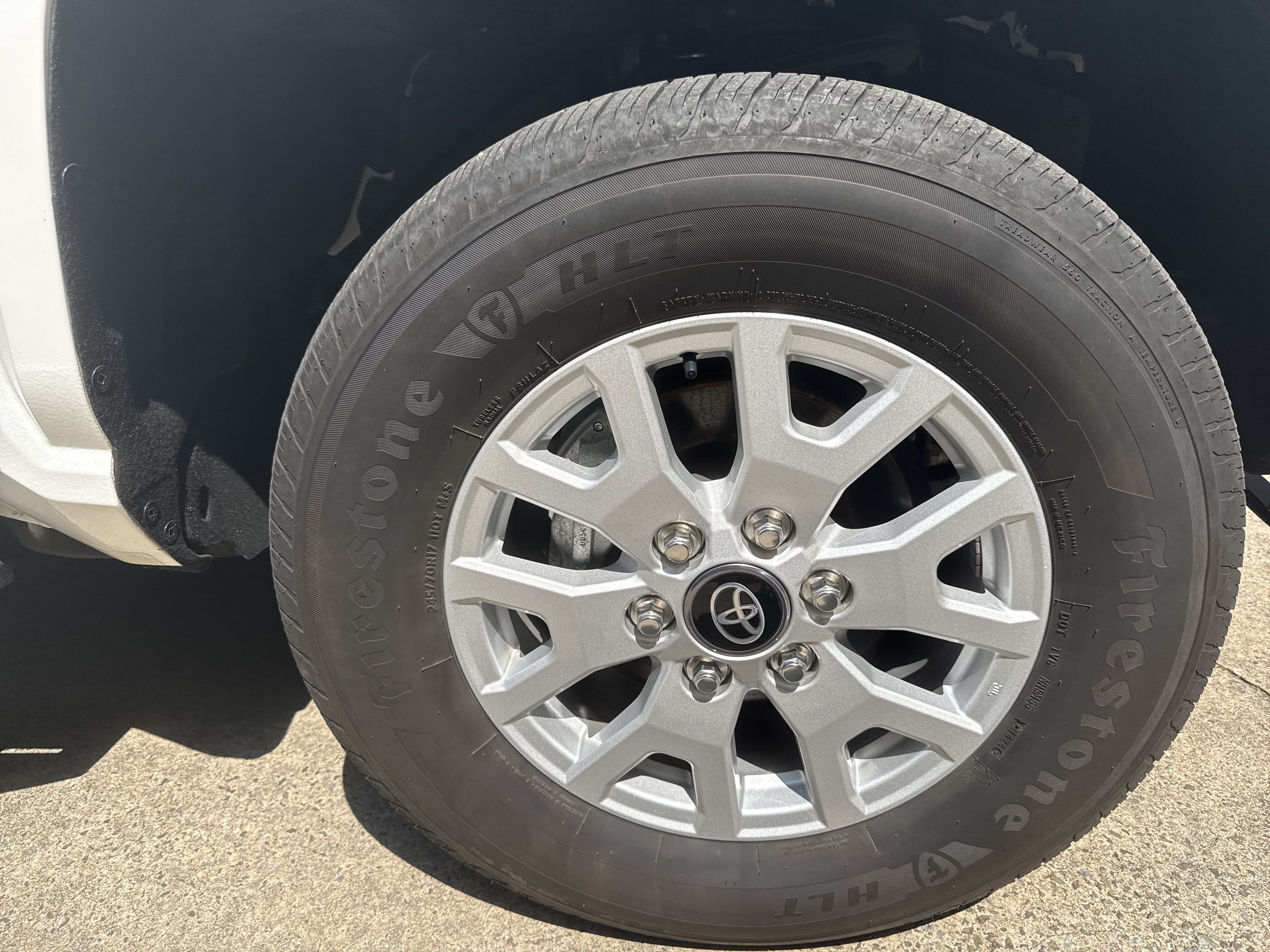 Used 2024 Toyota Tacoma SR5 RWD image 12
