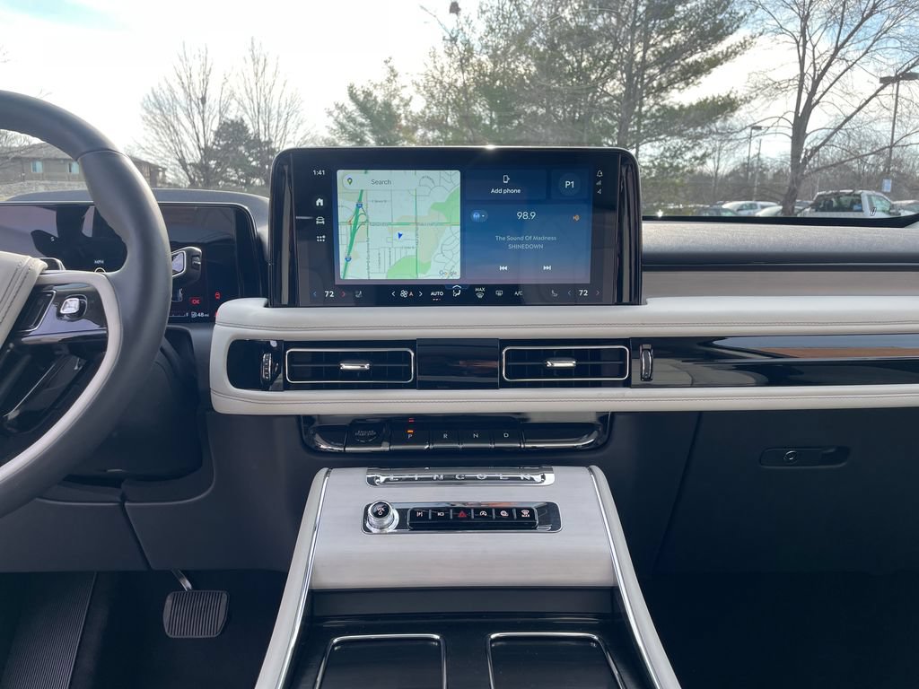 New 2026 Lincoln Aviator Reserve AWD/4WD image 19